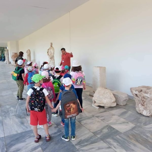 received_566161358195552